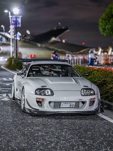 Toyota Supra MK4 perfil